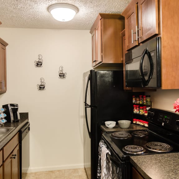 Stoneridge Apartments Apartments in East Lansing, MI